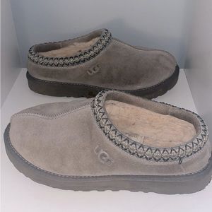 UGG Tasman Slipper Goose/Gray Color